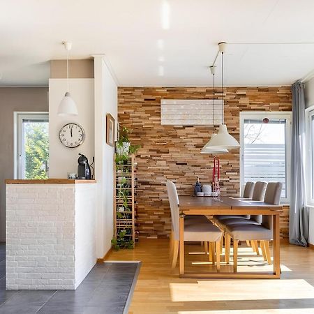 Nordic Lights Villa Sigtuna Εξωτερικό φωτογραφία